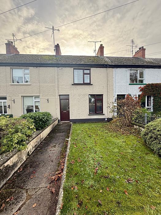 4 GIRVINS TERRACE, DONAGHMORE